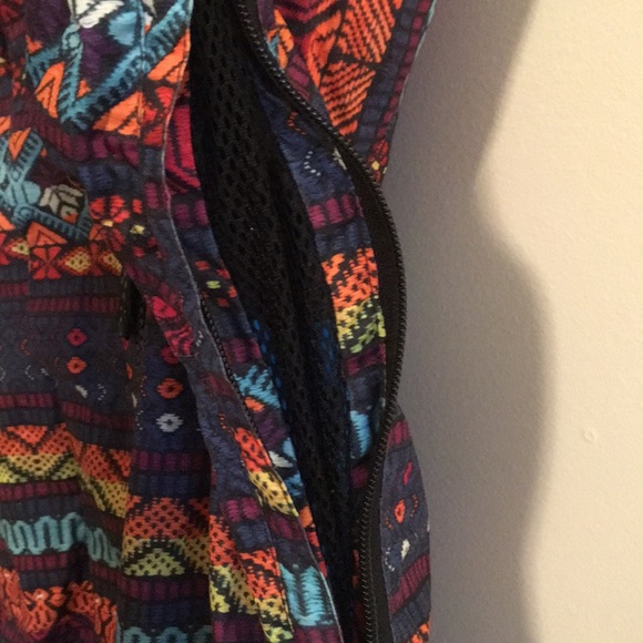 Burton Snowboarding Jacket - Picture 6 of 10